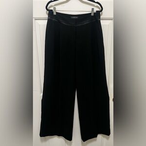 Lafayette 148 Elegant Black Wide-Leg Pants Size 8